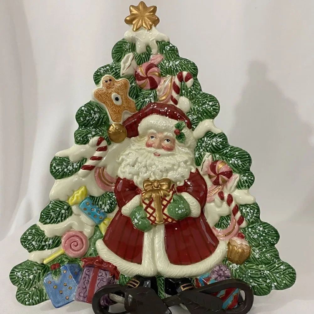 Fritz and Floyd Santa and Sugarplum Tree Decorative Plate